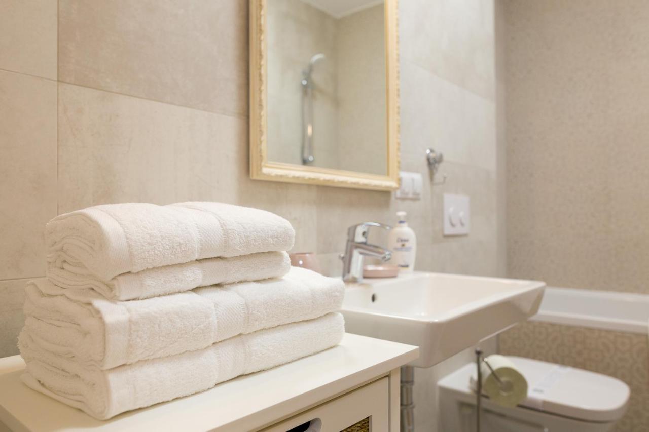 Apartament 4Tourists 2 บราชอฟ ภายนอก รูปภาพ
